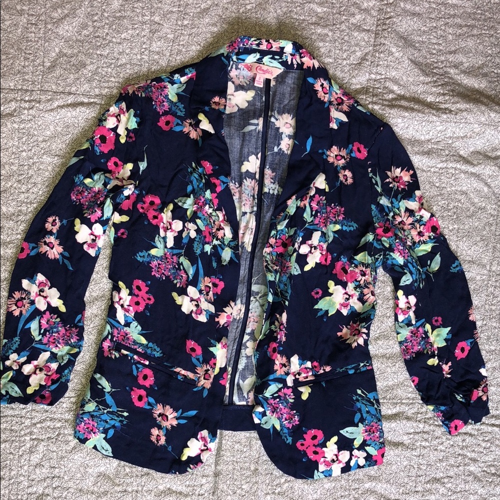 Floral blazer/cardigan